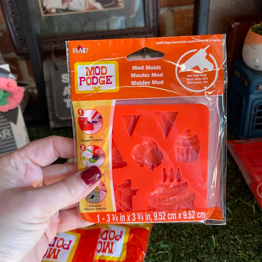 Mod Podge Mod Mold bundle - Picture 6 of 11
